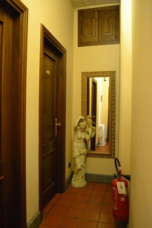 Hotel Al Sanpietrino Rome Bagian luar foto